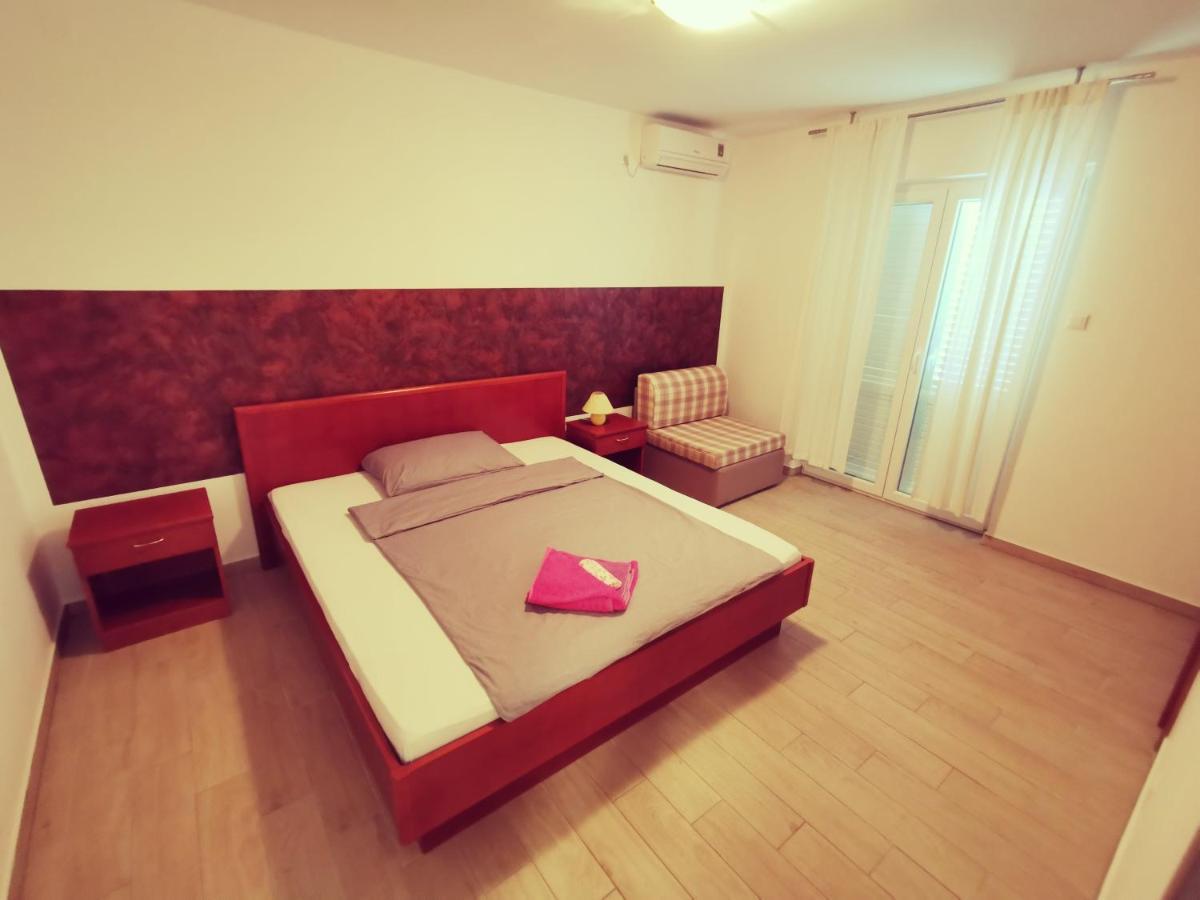 Haus Maro Apartamento Supetarska Draga Quarto foto