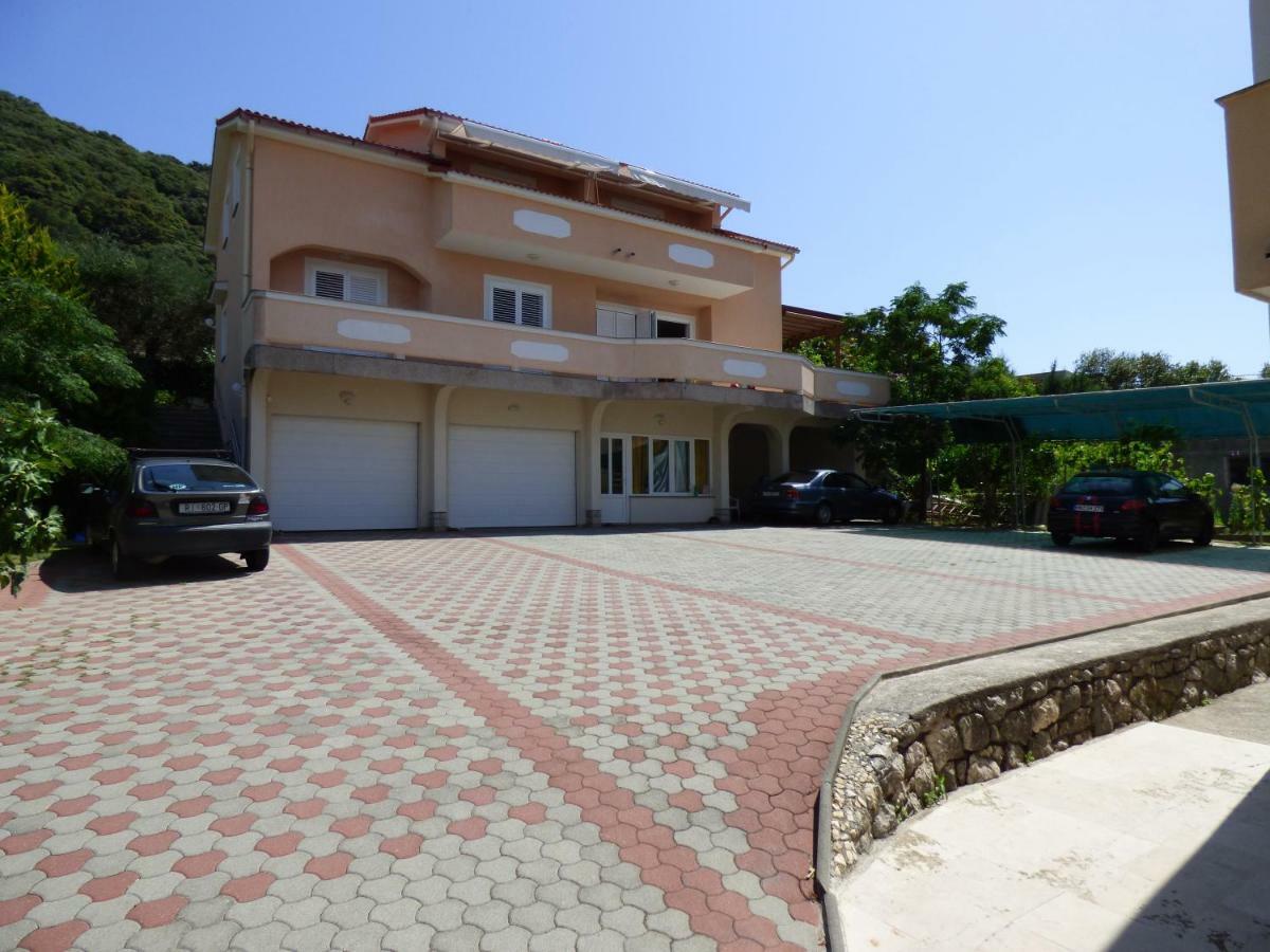 Haus Maro Apartamento Supetarska Draga Exterior foto
